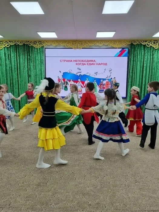 share-photo-8989443021