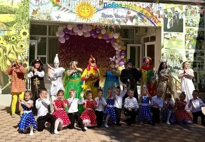 share-photo-35086155761